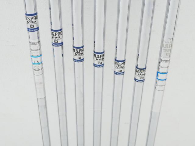 Iron set : Tourstage : ชุดเหล็ก Tourstage VIQ (Forged) มีเหล็ก 5-Pw,Aw (7 ชิ้น) ก้านเหล็ก NS Pro V90 Flex R