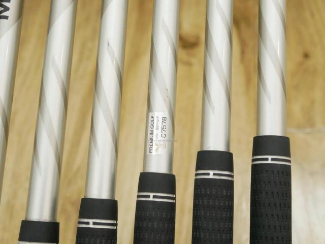 Iron set : Other Brand : ชุดเหล็ก Srixon ZX5 Forged (ออกปี 2021) มีเหล็ก 5-Pw (6 ชิ้น) ก้านกราไฟต์ Fujikura MCI 90 Flex S