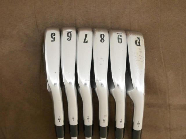 Iron set : Callaway : ชุดเหล็ก Callaway Prototype Forged มีเหล็ก 5-Pw (6 ชิ้น) ก้านเหล็ก NS Pro Mouds 105 Flex S