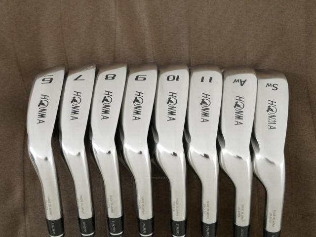 Iron set : Honma : ชุดเหล็ก Honma Bezeal 525 (ออกปี 2016 รุ่นนี้ใบใหญ่ที่สุดของ Honma) มีเหล็ก 6-11,Aw,SW (8 ชิ้น) ก้านเหล็ก NS Pro 950 Flex R