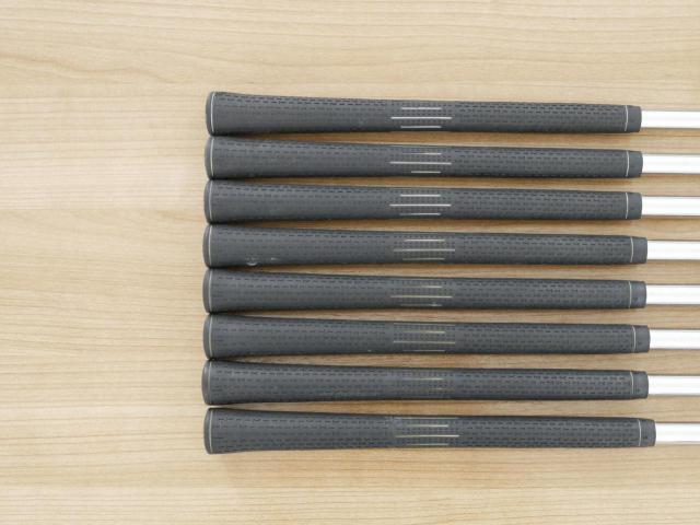 Iron set : Ping : ชุดเหล็ก Ping G30 (ตีง่ายมาก) มีเหล็ก 4-Pw,Aw (8 ชิ้น) ก้านเหล็ก Ping CFS Flex R