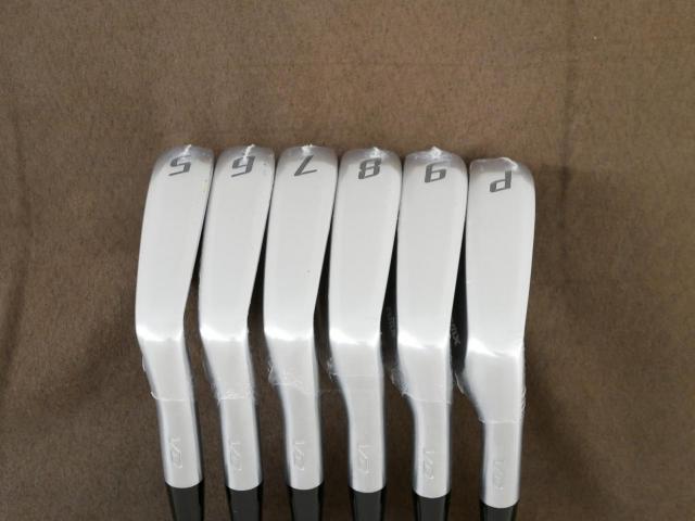 Iron set : Yamaha : **ของใหม่ ยังไม่แกะพลาสติก** ชุดเหล็ก Yamaha RMX VD/R Forged (ปี 2024 นุ่ม แน่นมากๆ) มีเหล็ก 5-Pw (6 ชิ้น) ก้านเหล็ก Dynamic Gold EX Weight Lock Tour Issue S200