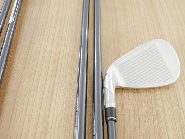 Iron set : Taylormade : **ของใหม่ ยังไม่แกะพลาสติก** ชุดเหล็ก Taylormade Stealth (ออกปี 2022 Japan Spec.) มีเหล็ก 6-Pw (5 ชิ้น) ก้านกราไฟต์ Mitsubishi Tensei TM60 Flex R