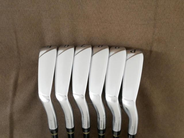 Iron set : Tourstage : ชุดเหล็ก Tourstage V300 IV (Forged) มีเหล็ก 5-Pw (6 ชิ้น) ก้านกราไฟต์ Flex R