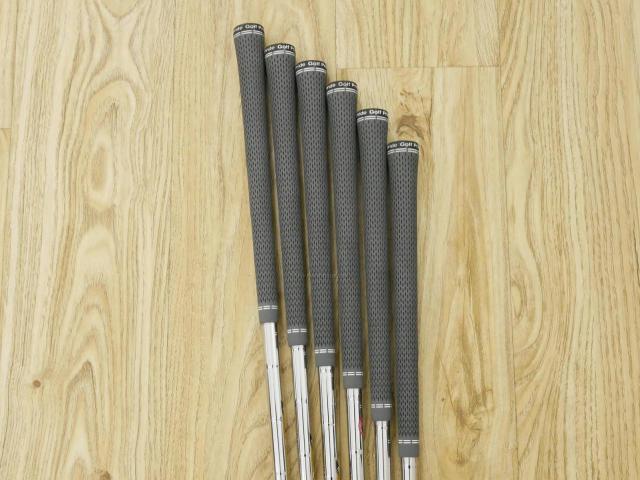 Iron set : Taylormade : ชุดเหล็ก Taylormade P770 Forged (รุ่นปี 2023 นุ่ม แน่น)  มีเหล็ก 5-Pw (6 ชิ้น) ก้านเหล็ก Dynamic Gold EX Weight Lock Tour Issue S200