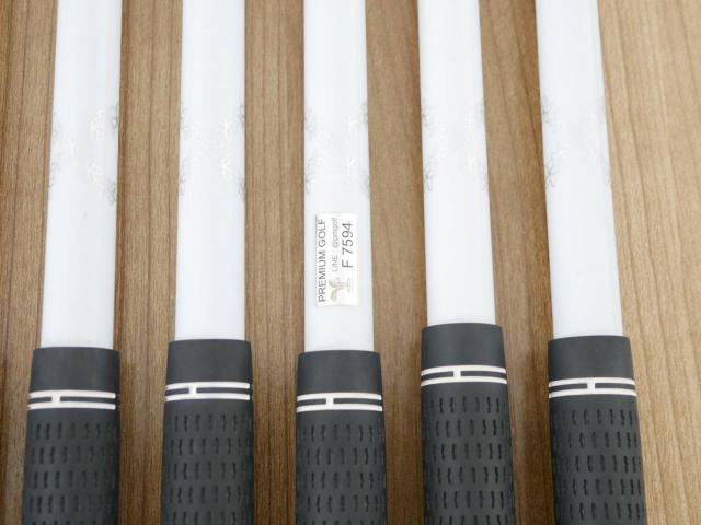 Iron set : Other Brand : ชุดเหล็ก Srixon ZX4 Face Forged (รุ่นปี 2021 ตีง่าย ไกล) มีเหล็ก 5-Pw (6 ชิ้น) ก้านกราไฟต์ Mitsubishi Diamana ZX 60 Flex S