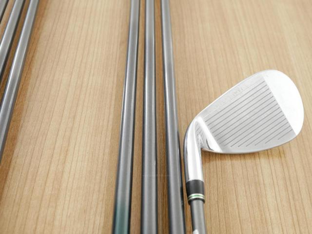 Iron set : Tourstage : ชุดเหล็ก Tourstage PHYZ (ซีรี่ย์ท๊อป ใบใหญ่ ตีง่าย ไกล) มีเหล็ก 6-Pw,Aw,Sw (7 ชิ้น) ก้านกราไฟต์ Flex R