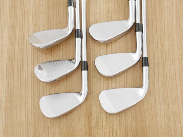 Iron set : Callaway : ชุดเหล็ก Callaway Rogue Pro CF18 (ออกปี 2018 นุ่ม มัน คม) มีเหล็ก 5-Pw (6 ชิ้น) ก้านเหล็ก NS PRO 950 Flex S