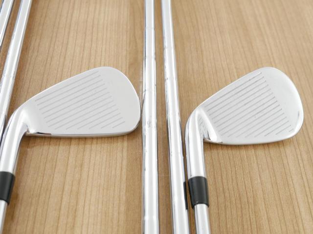 Iron set : Callaway : ชุดเหล็ก Callaway Rogue Pro CF18 (ออกปี 2018 นุ่ม มัน คม) มีเหล็ก 5-Pw (6 ชิ้น) ก้านเหล็ก NS PRO 950 Flex S