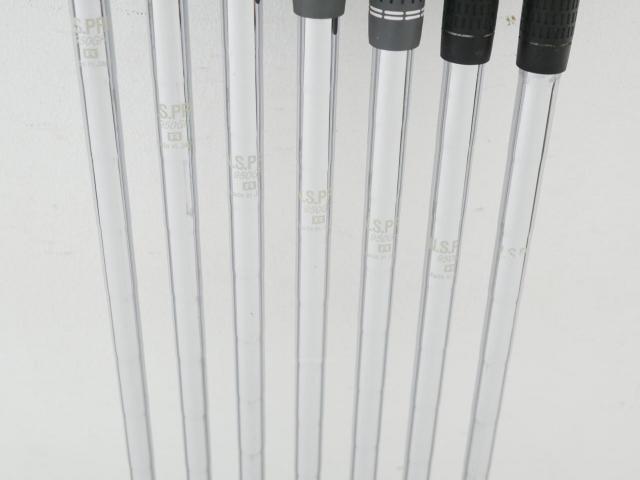 Iron set : Taylormade : ชุดเหล็ก Taylormade RocketBladez มีเหล็ก 4-Pw (7 ชิ้น) ก้านเหล็ก NS Pro 950 Flex R