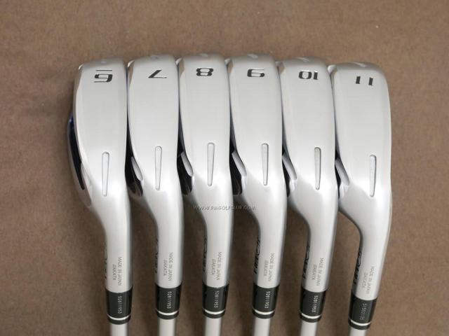 Iron set : Honma : ชุดเหล็ก Honma Bezeal 535 (ปี 2019 รุ่นนี้ใบใหญ่ที่สุดของ Honma) มีเหล็ก 6-11 (6 ชิ้น เทียบเท่า 5-Pw)  ก้านกราไฟต์ Honma Vizard 48 Flex SR