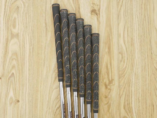 Iron set : Taylormade : ชุดเหล็ก Taylormade P770 Forged (ปี 2018 นุ่ม แน่น) มีเหล็ก 5-Pw (6 ชิ้น) ก้านเหล็ก KBS Tour FLT 120 Flex S