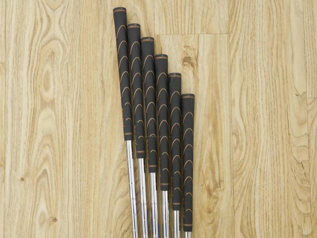 Iron set : Callaway : ชุดเหล็ก Callaway Rogue Star CF18 (ออกปี 2018 ตีง่าย ไกลมากๆ) มีเหล็ก 6-Pw,Aw (6 ชิ้น) ก้านเหล็ก NS Pro ZELOS 7 Flex S
