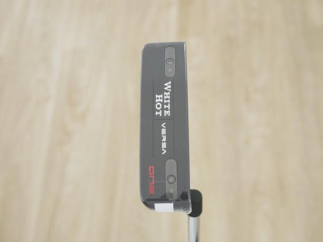 Putter : All : **ของใหม่ ยังไม่แกะพลาสติก** พัตเตอร์ Odyssey White Hot VERSA ONE (ออกปี 2023) ก้าน Stroke LAB 70 ยาว 33 นิ้ว