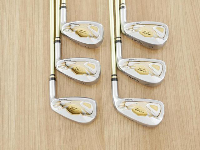 Iron set : Honma : ชุดเหล็ก Honma Beres IS-05 Forged (ปี 2017) มีเหล็ก 6-11 (6 ชิ้น ระยะเทียบเท่า 5-Pw ของรุ่นอื่นๆ) ก้าน ARMRQ ∞ (48) Flex SR (2 ดาว)