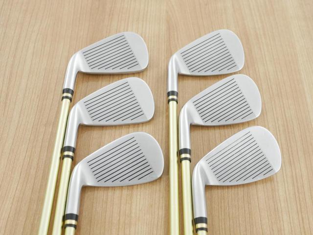 Iron set : Honma : ชุดเหล็ก Honma Beres IS-05 Forged (ปี 2017) มีเหล็ก 6-11 (6 ชิ้น ระยะเทียบเท่า 5-Pw ของรุ่นอื่นๆ) ก้าน ARMRQ ∞ (48) Flex SR (2 ดาว)