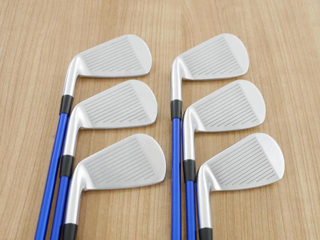 Iron set : Mizuno : ชุดเหล็ก Mizuno JPX 900 Forged (นุ่มมาก ตีง่าย ระยะดี) มีเหล็ก 5-Pw (6 ชิ้น) ก้านกราไฟต์ Flex SR