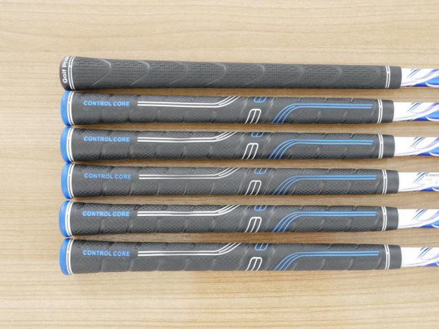 Iron set : Mizuno : ชุดเหล็ก Mizuno JPX 900 Forged (นุ่มมาก ตีง่าย ระยะดี) มีเหล็ก 5-Pw (6 ชิ้น) ก้านกราไฟต์ Flex SR