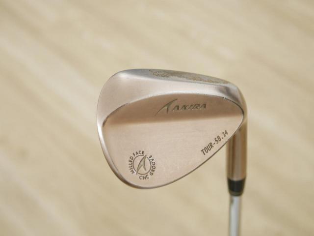 Wedge : Other : Wedge Akira Tour CNC Loft 58 ก้านเหล็ก Dynamic Gold Tour Issue S200