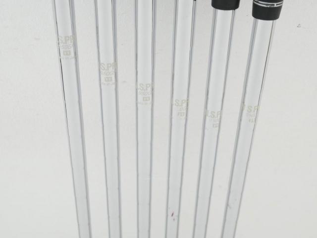 Iron set : Honma : ชุดเหล็ก Honma Bezeal 525 (ออกปี 2016 รุ่นนี้ใบใหญ่ที่สุดของ Honma) มีเหล็ก 6-11 (6 ชิ้น) ก้านเหล็ก NS Pro 950 Flex R
