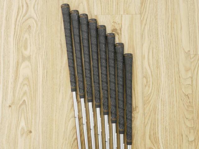 Iron set : Honma : ชุดเหล็ก Honma TwinMarks TM-503 มีเหล็ก 5-11,Sw (8 ชิ้น) ก้านกราไฟต์ Honma TK-353 Twin Kick Flex R (1 ดาว)