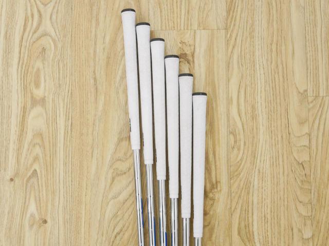 Iron set : Titleist : ชุดเหล็ก Titleist T400 (ตีง่ายที่สุด ไกลที่สุด ออกปี 2020) มีเหล็ก 6-Pw,43 (6 ชิ้น) ก้านเหล็ก NS Pro ZELOS 7 Flex S