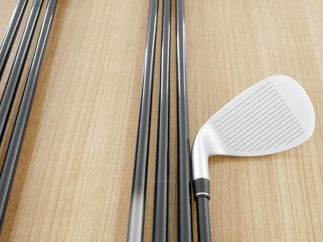 Iron set : PRGR : ชุดเหล็กกระเทย PRGR Super Egg Evolution (รุ่นล่าสุด ออกปี 2024 ตัวท๊อปสุด หน้าเด้งเกินกฏ ใช้แข่งไม่ได้ ตีไกลมากๆ) มีเหล็ก 6-Pw,Aw,Sw (7 ชิ้น) ก้านกราไฟต์ Flex R (M-37)