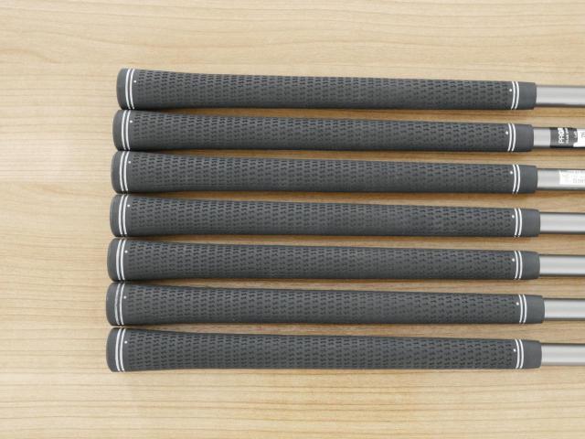 Iron set : PRGR : ชุดเหล็กกระเทย PRGR Super Egg Evolution (รุ่นล่าสุด ออกปี 2024 ตัวท๊อปสุด หน้าเด้งเกินกฏ ใช้แข่งไม่ได้ ตีไกลมากๆ) มีเหล็ก 6-Pw,Aw,Sw (7 ชิ้น) ก้านกราไฟต์ Flex R (M-37)