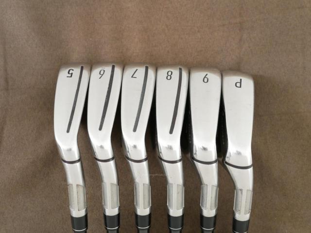 Iron set : Taylormade : ชุดเหล็ก Taylormade Stealth (ออกปี 2022 Japan Spec.) มีเหล็ก 5-Pw (6 ชิ้น) ก้านกราไฟต์ Mitsubishi Tensei TM60 Flex R