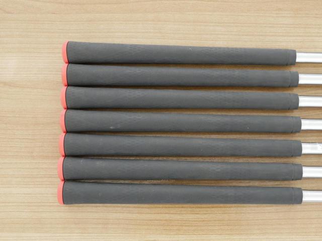 Iron set : Other Brand : ชุดเหล็ก Srixon ZX5 Forged (ออกปี 2021) มีเหล็ก 4-Pw (7 ชิ้น) ก้านเหล็ก Dynamic Gold 120 S200