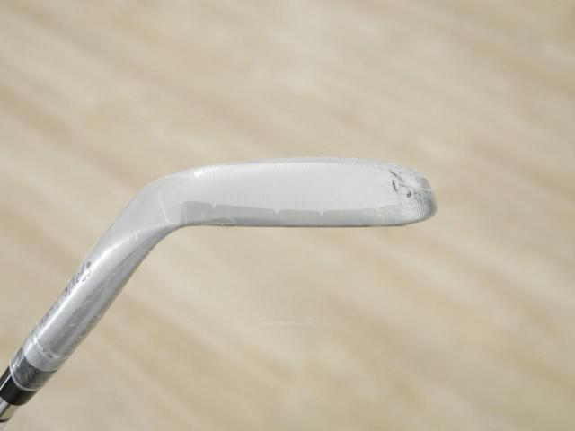 Wedge : Taylormade : **ของใหม่ ยังไม่แกะพลาสติก** Wedge Taylormade Milled Grind 4 Loft 56 ก้านเหล็ก NS Pro 950 NEO Flex S