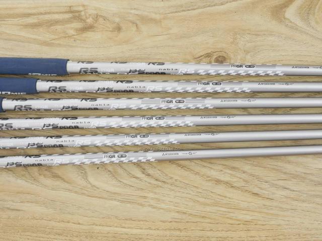 Iron set : PRGR : ชุดเหล็ก PRGR ID Nabla RS Titan Face (ปี 2015 หน้าเด้ง ตีไกล) มีเหล็ก 5-Pw (6 ชิ้น) ก้านกราไฟต์ Mitsubishi Rayon M-40 (Flex SR)