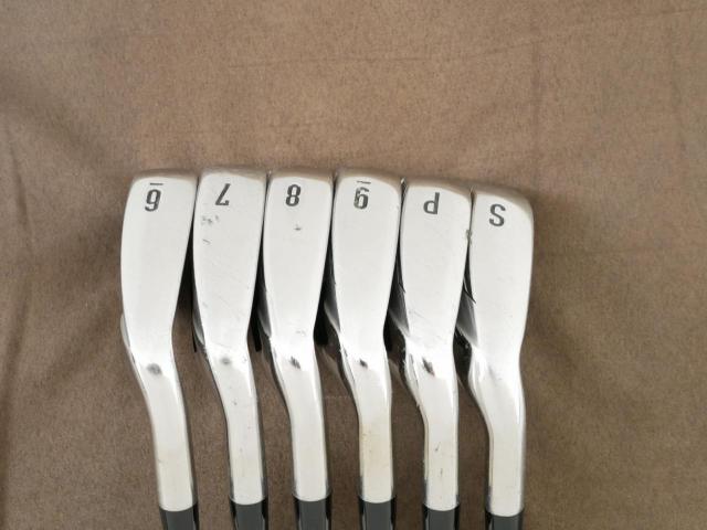 Iron set : Callaway : ชุดเหล็ก Callaway Big Bertha Beta (ใบใหญ่ ตีง่ายมาก) มีเหล็ก 6-Pw,Sw (6 ชิ้น) ก้านกราไฟต์ Fujikura Air Speeder Flex S