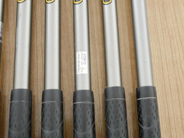 Iron set : Taylormade : ชุดเหล็ก Taylormade R7 XR (ใบใหญ่ ตีง่าย ไกล) มีเหล็ก 5-Pw (6 ชิ้น) ก้านกราไฟต์ Flex R