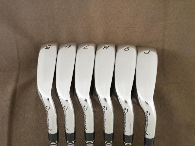 Iron set : Taylormade : ชุดเหล็ก Taylormade R7 XR (ใบใหญ่ ตีง่าย ไกล) มีเหล็ก 5-Pw (6 ชิ้น) ก้านกราไฟต์ Flex R