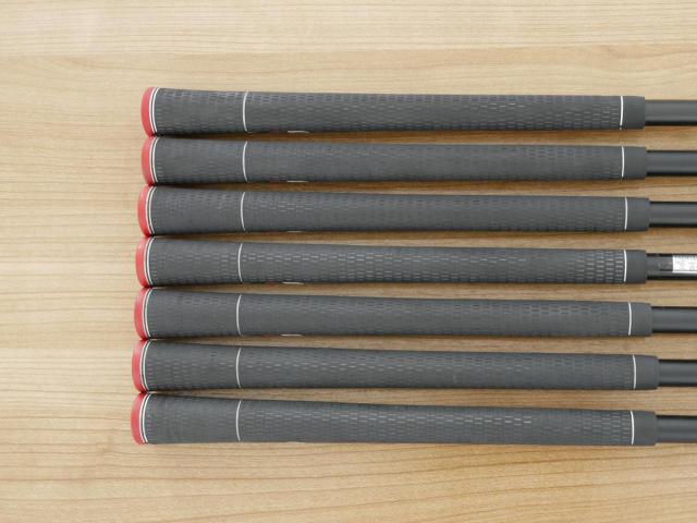 Iron set : Taylormade : ชุดเหล็ก Taylormade RSi 1 มีเหล็ก 5-Pw,Sw (7 ชิ้น) ก้านกราไฟต์ Flex R