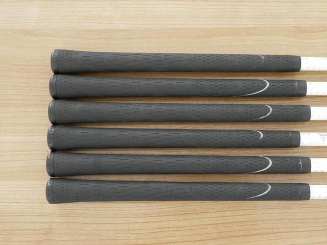 Iron set : Tourstage : ชุดเหล็ก Tourstage V300 IV (Forged) มีเหล็ก 5-Pw (6 ชิ้น) ก้านกราไฟต์ Matrix HD RADIX Flex S