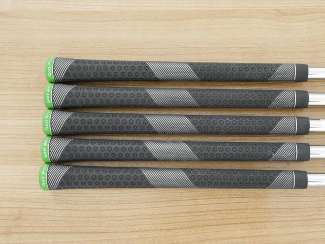 Iron set : Callaway : ชุดเหล็ก Callaway ELYTE (รุ่นล่าสุด ออกปี 2025 ตีง่ายมาก ไกล Japan Spec.) มีเหล็ก 6-Pw (5 ชิ้น) ก้านเหล็ก NS Pro 750 NEO Flex S