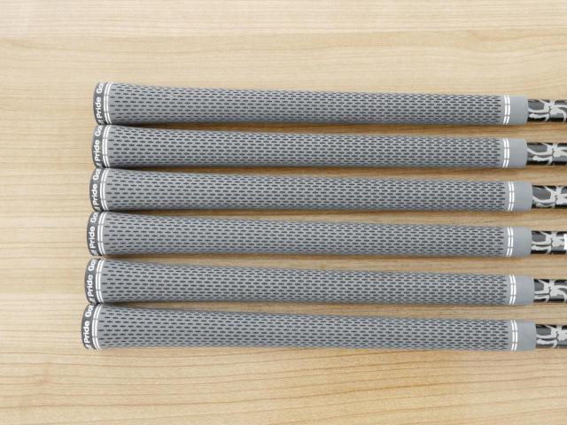 Iron set : Taylormade : ชุดเหล็ก Taylormade P770 Forged (รุ่นปี 2023 นุ่ม แน่น)  มีเหล็ก 5-Pw (6 ชิ้น) ก้านกราไฟต์ Mitsubishi Diamana Thump i95 Flex S