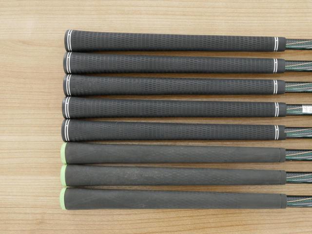 Iron set : Tourstage : ชุดเหล็ก Tourstage PHYZ Forged (ซีรี่ย์ท๊อป นุ่มไกล) มีเหล็ก 5-Pw,Aw,Sw (8 ชิ้น) ก้านกราไฟต์ Flex R