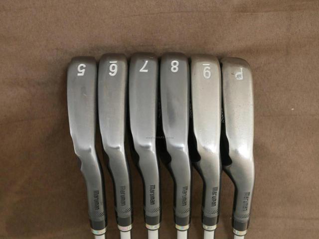 Iron set : Maruman : ชุดเหล็ก Maruman Majesty Royal Black Forged (ปี 2021 รุ่นท๊อป หายาก) มีเหล็ก 5-Pw (6 ชิ้น) ก้านเหล็ก NS Pro ZELOS 7 Flex R