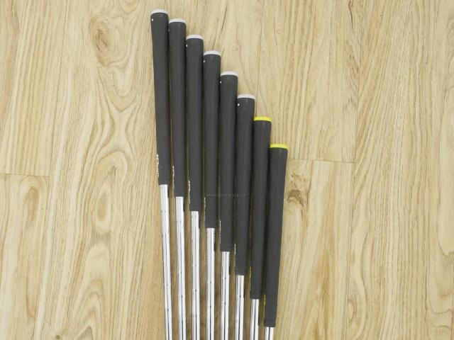 Iron set : Maruman : ชุดเหล็ก Maruman TW-Pro (รุ่นหลัง M1) มีเหล็ก 3-Pw (8 ชิ้น) ก้านเหล็ก 