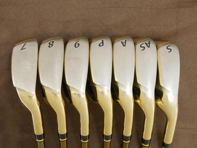 Iron set : Tsuruya : ชุดเหล็ก Tsuruya AXEL Gold Premium II (รุ่นปี 2017 ของใหม่ 6 หมื่นกว่าบาท หน้าเด้งสุดๆ ไกลสุดๆๆ) มีเหล็ก 7-Pw,Aw,As,Sw (7 ชิ้น) ก้านกราไฟต์ Flex S