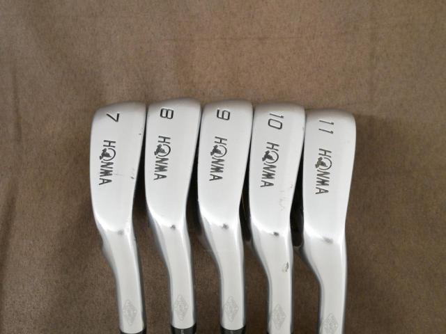 Iron set : Honma : **ก้าน 3 ดาว** ชุดเหล็ก Honma Beres IS-02 (หน้าเด้ง Forged) มีเหล็ก 7-11 (5 ชิ้น เทียบเท่า 6-Pw) ก้าน ARMRQ 6 (49) Flex R (3 ดาว)