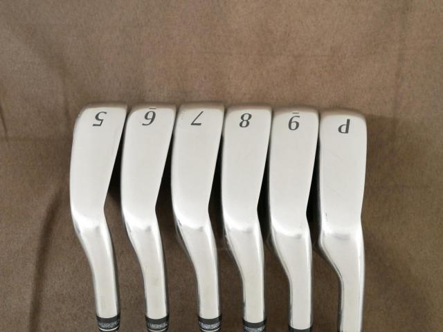 Iron set : XXIO : ชุดเหล็ก XXIO 11 (ปี 2020 ตีง่ายมาก) มีเหล็ก 5-Pw (6 ชิ้น) ก้านเหล็ก NS Pro 860 DST Flex R