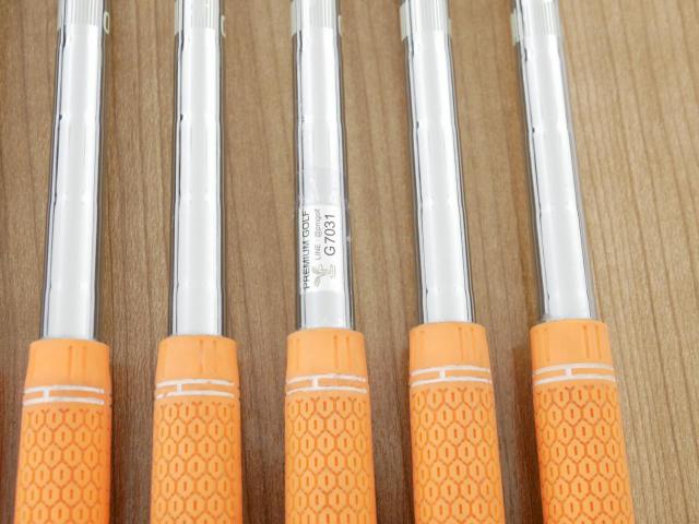 Iron set : XXIO : ชุดเหล็ก XXIO 11 (ปี 2020 ตีง่ายมาก) มีเหล็ก 5-Pw (6 ชิ้น) ก้านเหล็ก NS Pro 860 DST Flex R