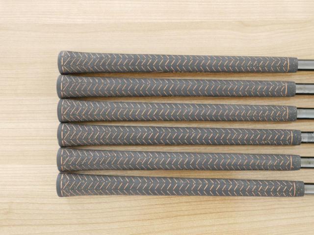 Iron set : Taylormade : ชุดเหล็ก Taylormade P790 Aged Copper Limited (ตัวท้อปสุด ปี 2024 หล่อมากๆ) มีเหล็ก 5-Pw (6 ชิ้น) ก้านเหล็ก KBS Tour Lite Black Flex S