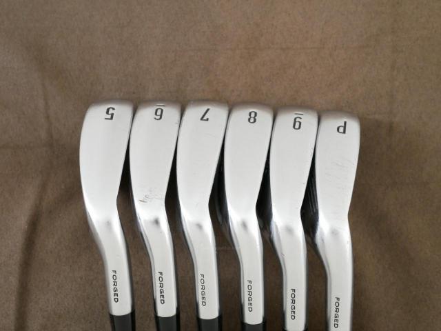 Iron set : Callaway : ชุดเหล็ก Callaway APEX DCB Forged (ปี 2022) มีเหล็ก 5-Pw (6 ชิ้น) ก้านกราไฟต์ Mitsubishi Diamana 55 Flex S