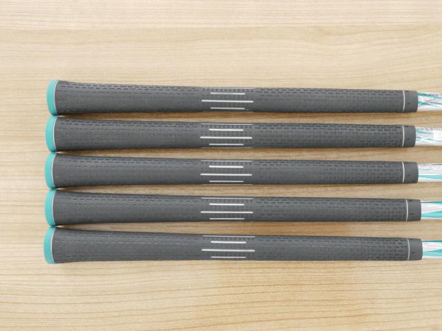 Lady club : All : ชุดเหล็ก Ping Rhapsody มีเหล็ก 7-Pw,Aw (5 ชิ้น) ก้านกราไฟต์ Flex L