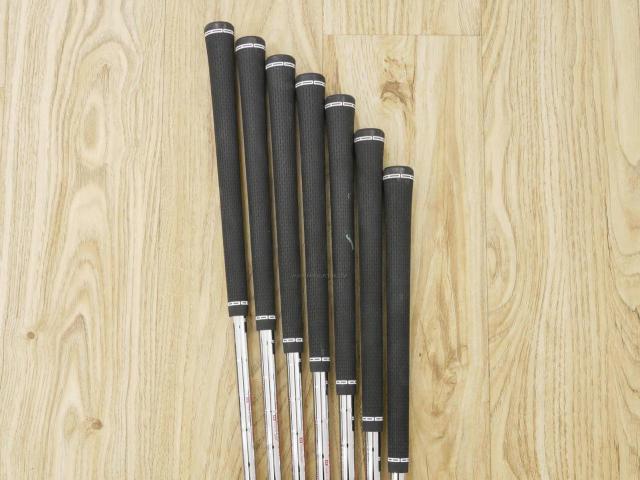 Iron set : Titleist : ชุดเหล็ก Titleist T200 Forged (รุ่นล่าสุด ออกปี 2023 Japan Spec) มีเหล็ก 5-Pw,48 (7 ชิ้น) ก้านเหล็ก NS Pro 880 AMC Flex R